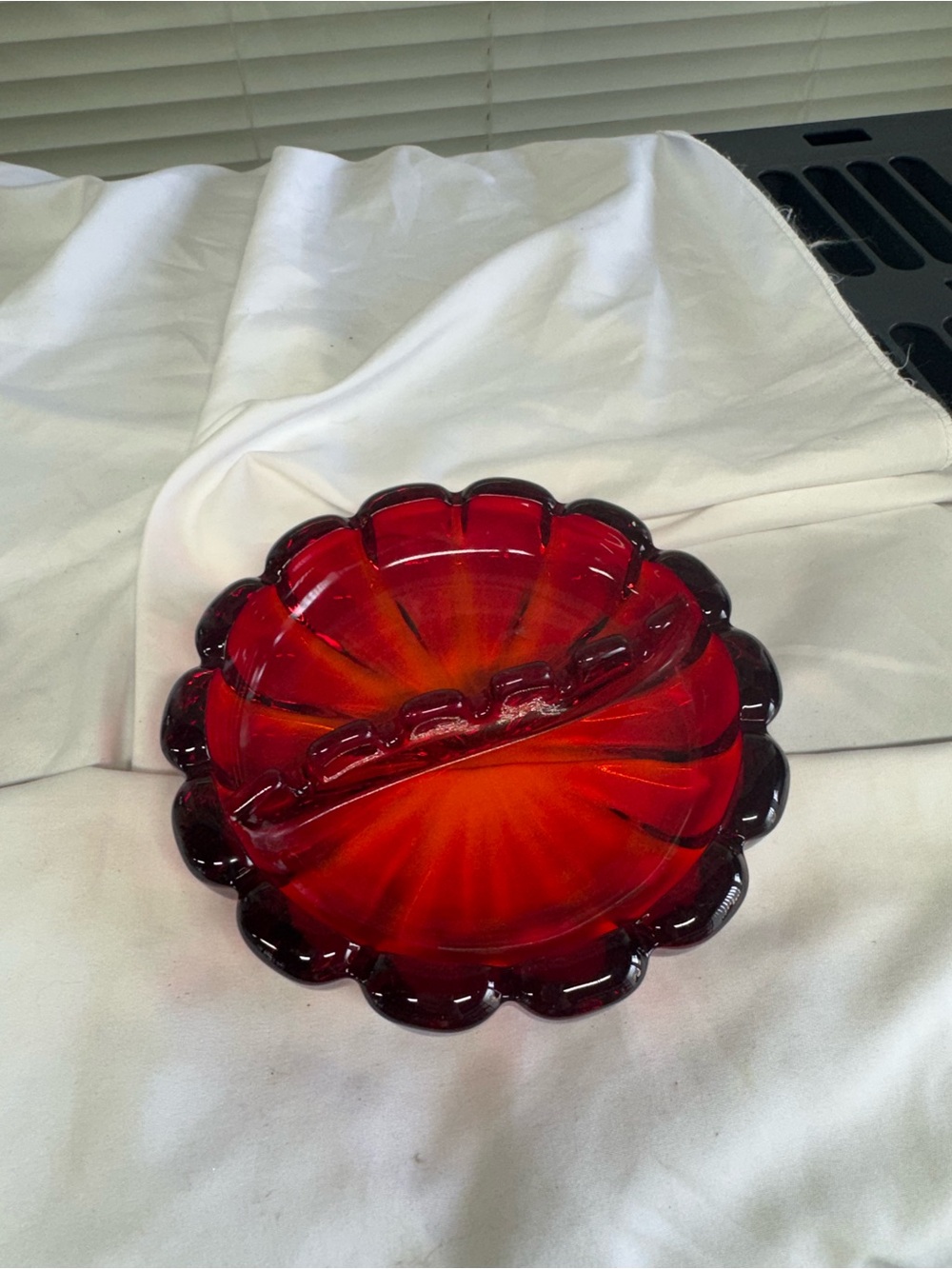 VTG Viking large amberina glass ash tray